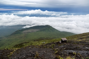 Le gouvernement soutient des scientifiques belges pour surveiller l'activité volcanique à Goma